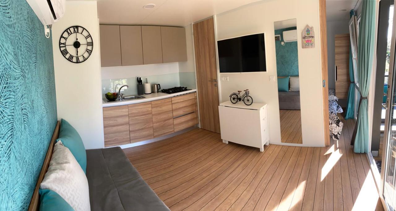 Mobile Home Biondina Camp Porton Nature Hideouts Rovinj Bagian luar foto