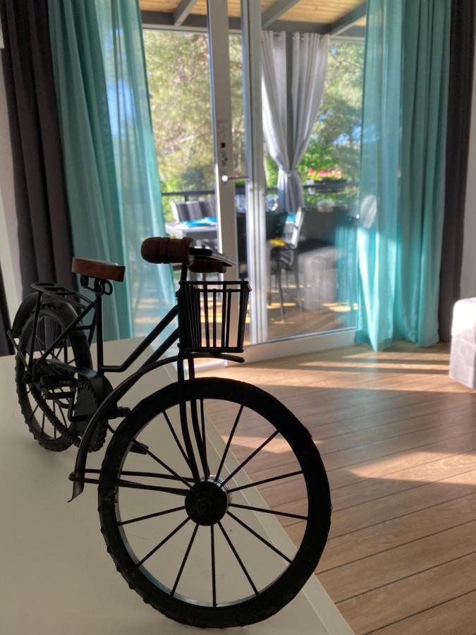 Mobile Home Biondina Camp Porton Nature Hideouts Rovinj Bagian luar foto